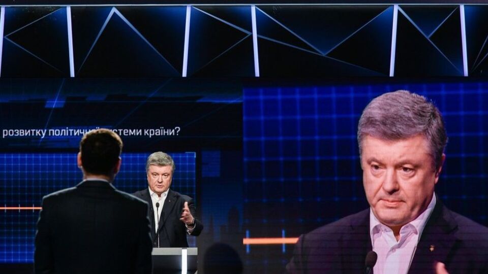 Порошенко: Не можна вірити штампам, які нав'язуються нам із-за кордону