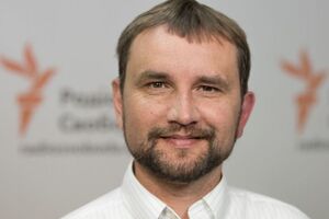 В'ятрович: Допоки 9 травня залишатиметься вихідним днем синхронно з РФ, цей день буде мати російсько-радянський формат