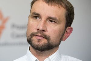 Вятрович напомнил, что за публичное использование коммунистической символики предусмотрена уголовная ответственность