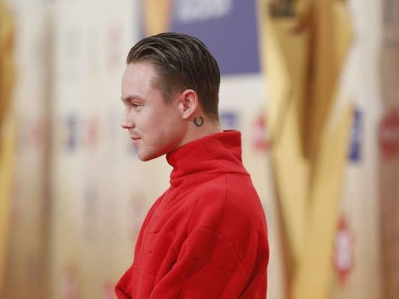 Пивоваров:&nbsp;No.1&nbsp;&ndash; это и манифест быть уверенным в себе, и призыв к единству. Это гимн сильной личности и космополитизму одновременно