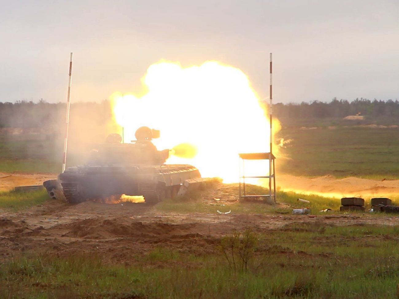 На Донбасі періодично оголошують перемир'я