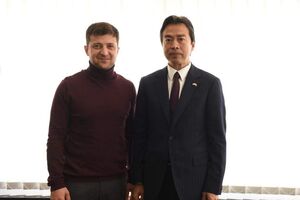 Про зустріч із послом Китаю Зеленський повідомив сьогодні