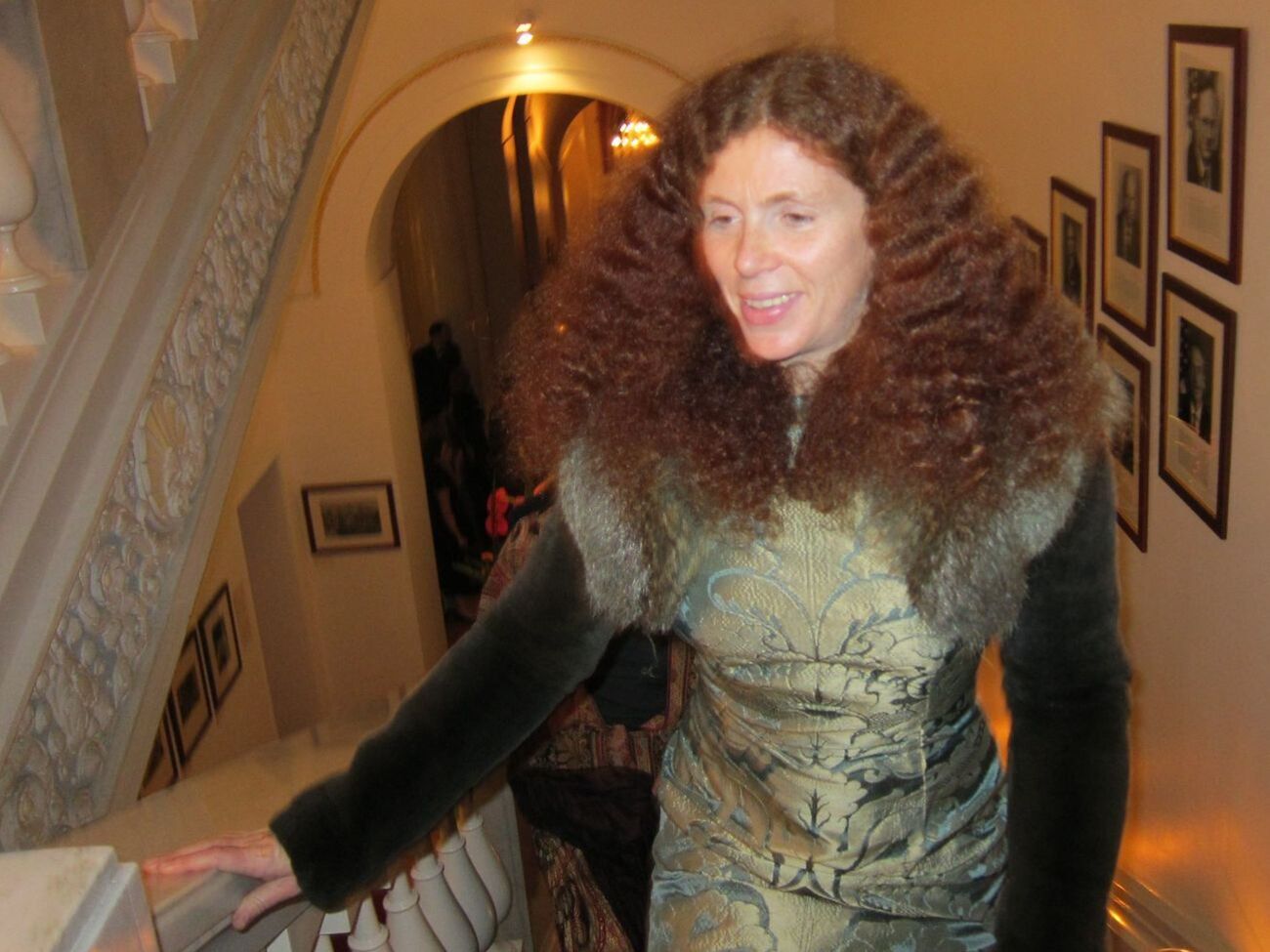 По мнению Латыниной, российская промышленность не сможет перейти на "военные рельсы"