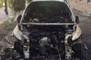 Єгоров повідомив, що місце займання машини було з лівого переднього боку