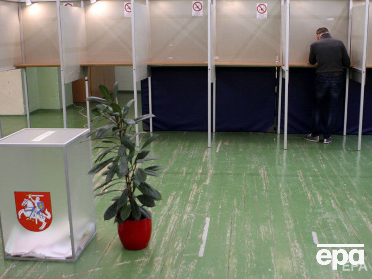 Второй тур президентских выборов в Литве намечен на 26 мая