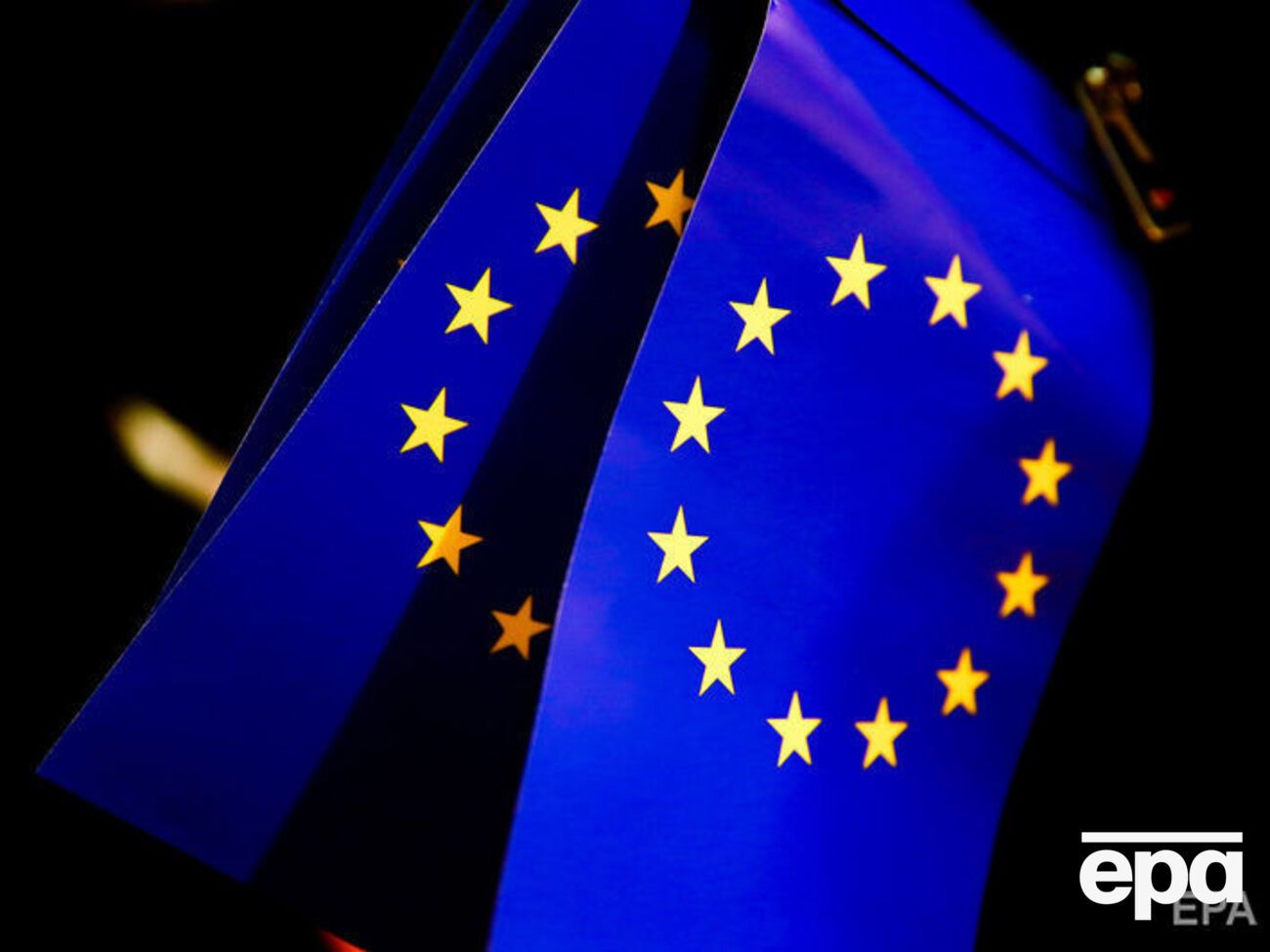 Консенсусу для продовження санкцій ЄС немає, пише "Європейська правда"