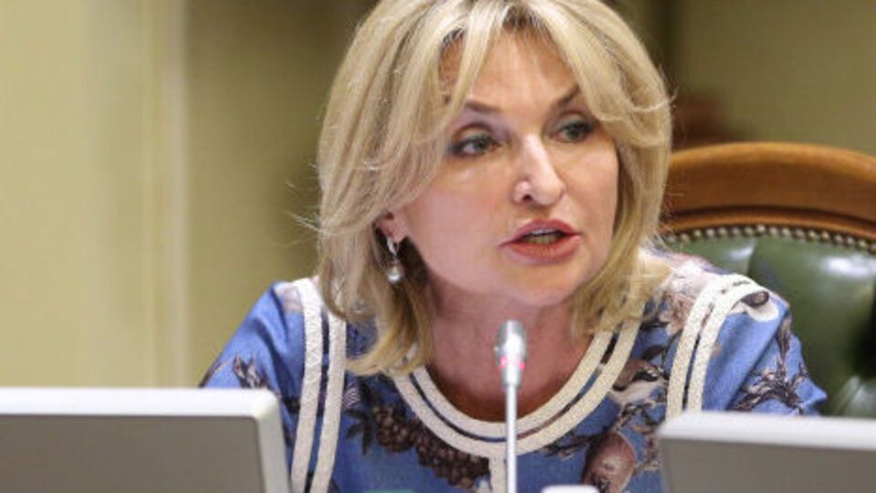 Ирина Луценко: Порошенко готов передать власть
