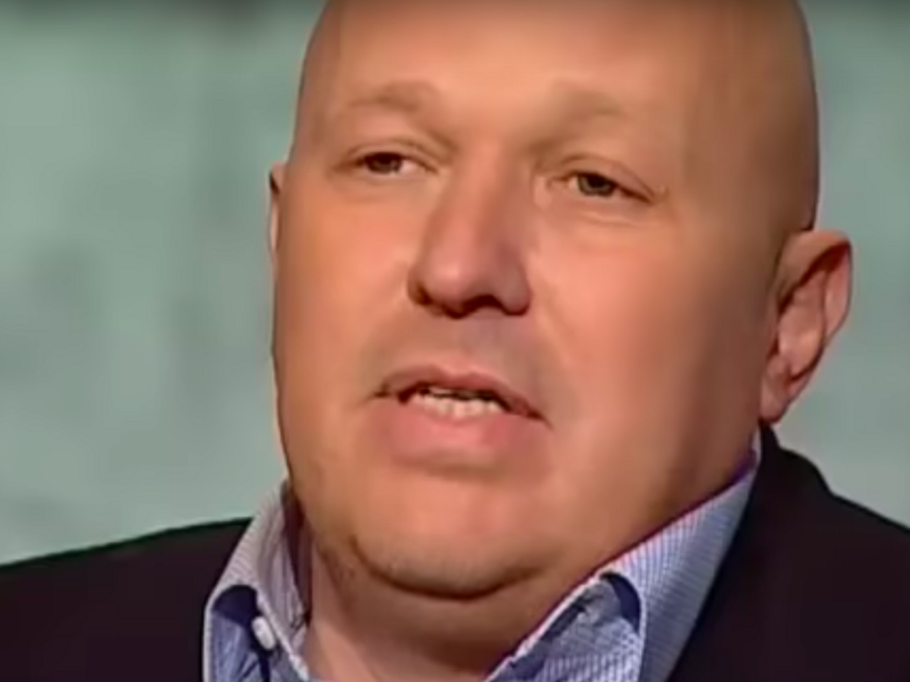 Ігор Скосар був нардепом VII скликання, його обрали за списком "Батьківщини", але він вийшов із фракції у квітні 2013 року
