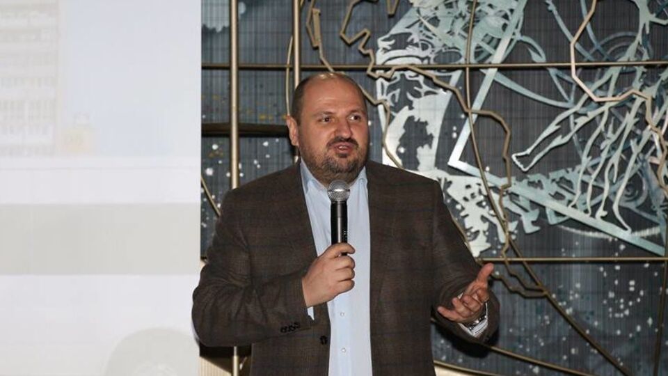 Розенблат: Этот пакет мне занесли в приемную, там были распечатка и флешка