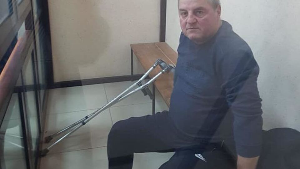 Родные выясняют причины госпитализации Бекирова