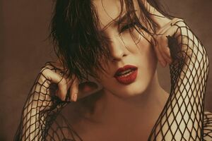 Maruv: Для того щоб я робила цей елемент легше, мені треба скинути кілька кіло (сім кілограмів). Хто зі мною?