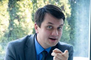 Юрий Луценко тоже должен уйти с должности генпрокурора, считает Разумков
