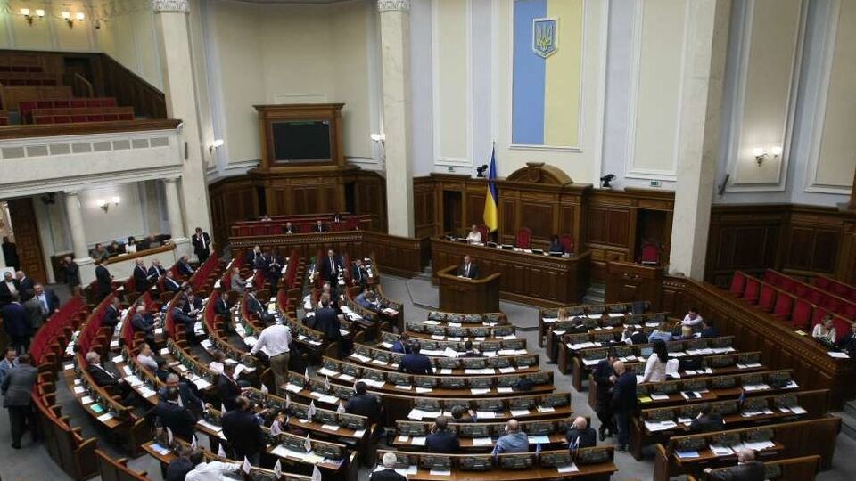 Рада розблокувала підписання закону про мову, але не призначила дати інавгурації