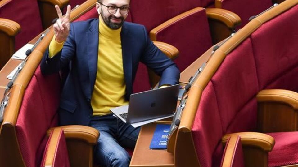 Лещенко (на фото): Мені просто цікаво – Луценко при своєму розумі?