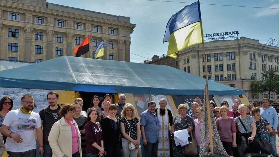 Активісти не хочуть переносити намет в інший район Харкова