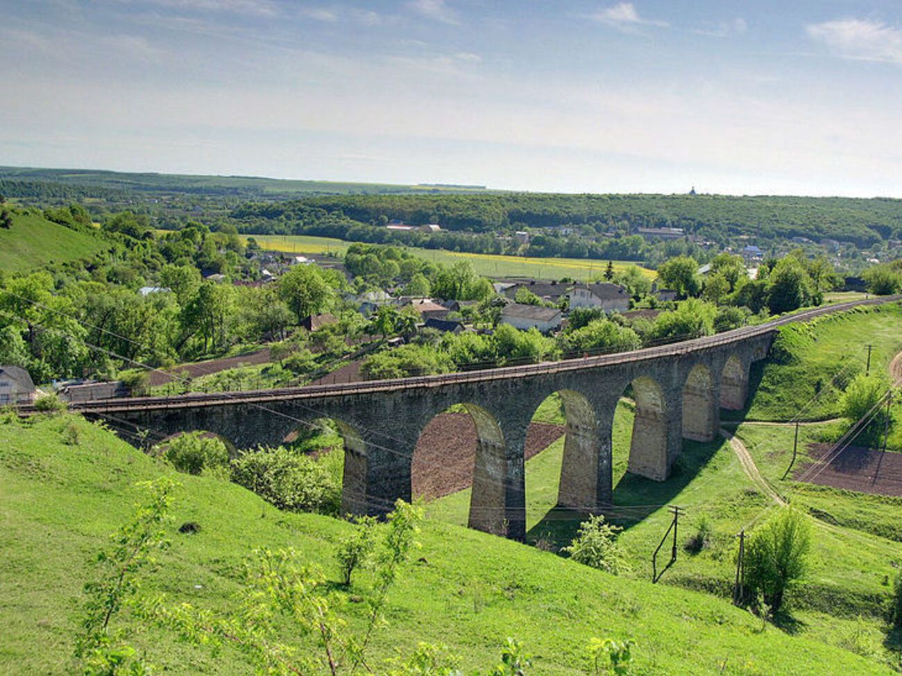 Почти половина железнодорожных путей в Украине убыточны