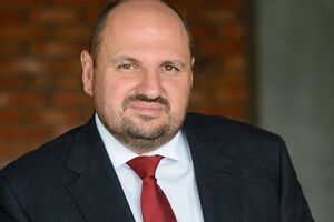 Розенблат просит суд установить отсутствие компетенции у Сытника по исполнению обязанностей директора НАБУ