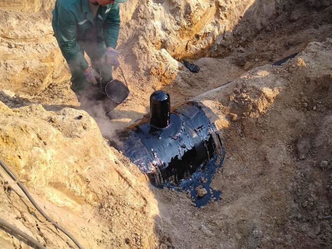 Повне прокачування некондиційної нафти Urals із території України в Угорщину та Словаччину може тривати від чотирьох до шести місяців