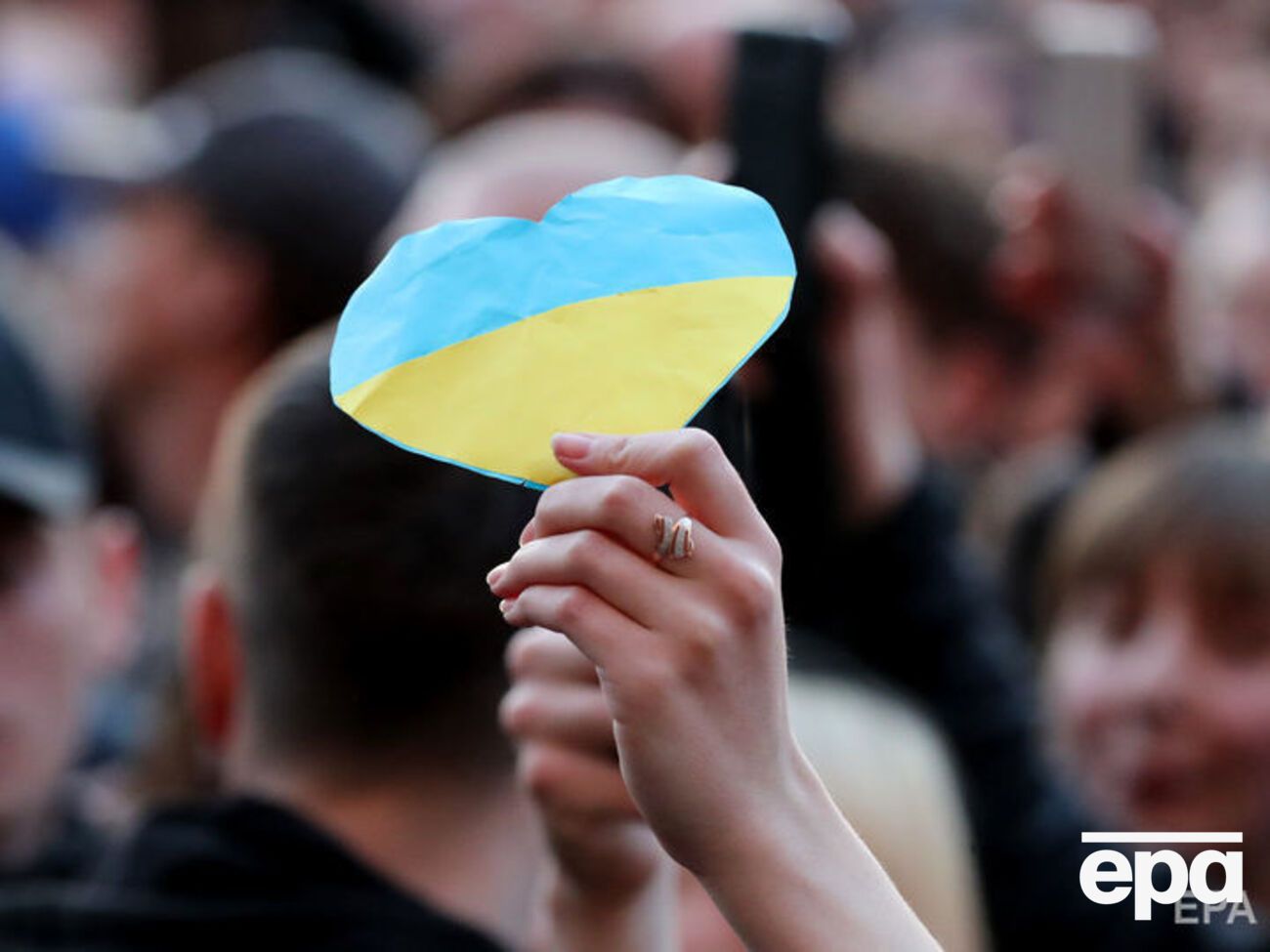 Закон предусматривает, что украинский&nbsp;&ndash; единственный государственный язык в Украине