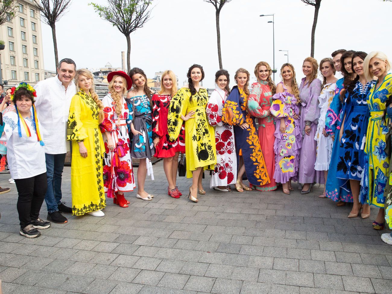 Показ відбувався на Поштовій площі в Києві