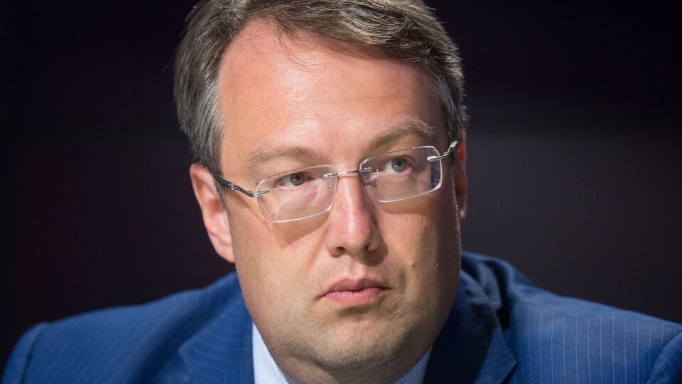 Геращенко: Я за то, чтобы президент Зеленский начал руководить страной. А дальше ход времени и политика расставят все на свои места