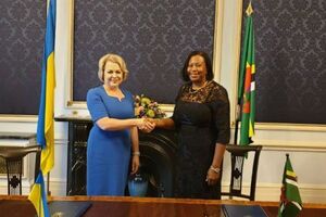 Послы Украины и Доминики подписали в Лондоне соглашение о безвизе