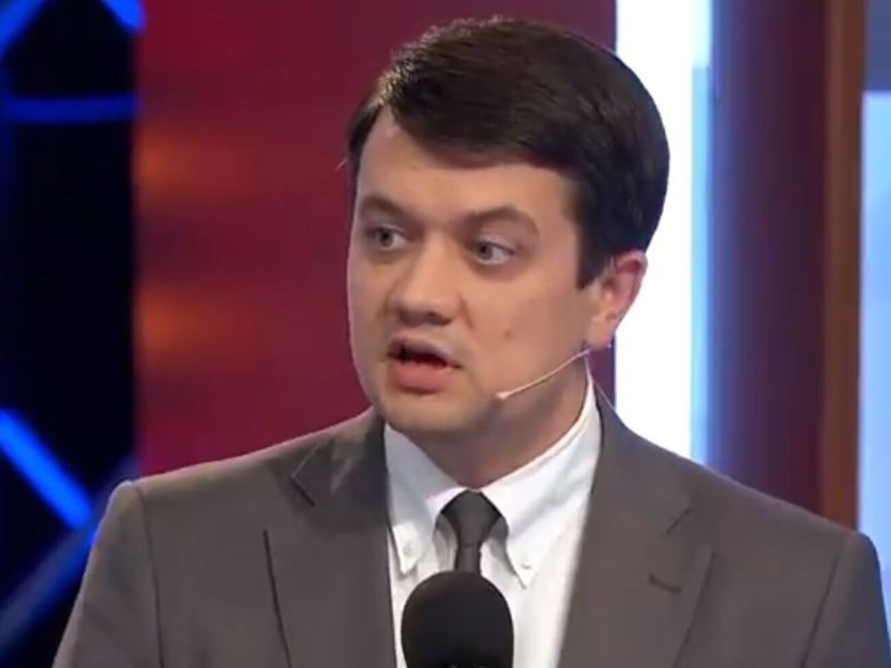 Разумков: Треба нарешті допомогти Раді виконати всі ті обіцянки, які вона давала