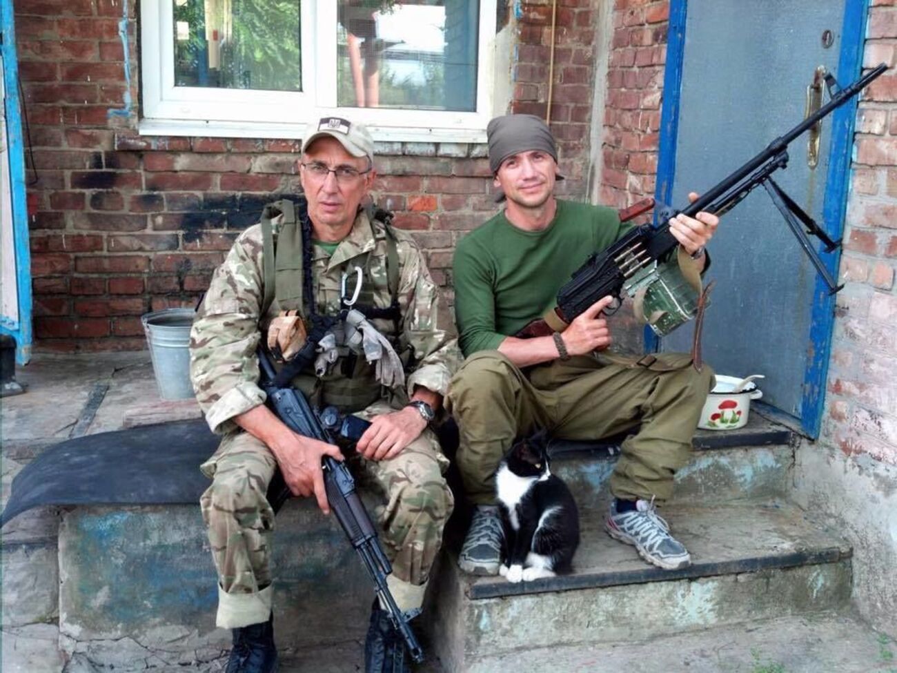 Паславский (слева) погиб в боях под Иловайском
