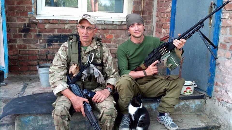 Паславський (ліворуч) загинув у боях під Іловайськом