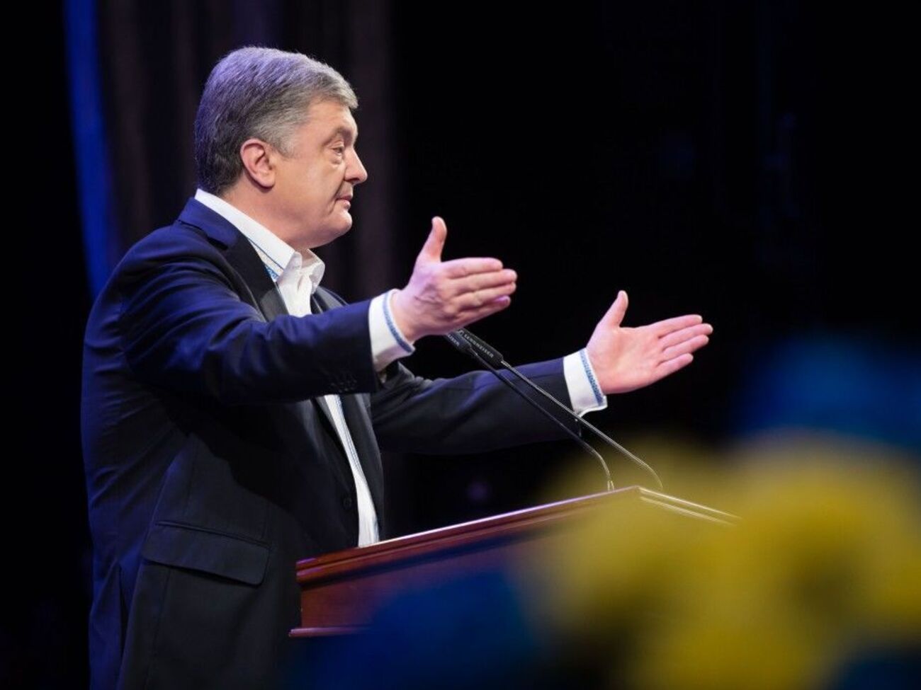 Подписанный Порошенко указ вступил в силу