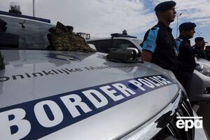 Комиссия изучит возможность запрета на въезд в ЕС украинцам с российскими паспортами