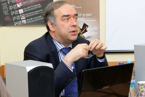 Мартыненко: С 2010 года в регламенте Верховной Рады вообще нет таких слов "коалиция депутатских фракций"