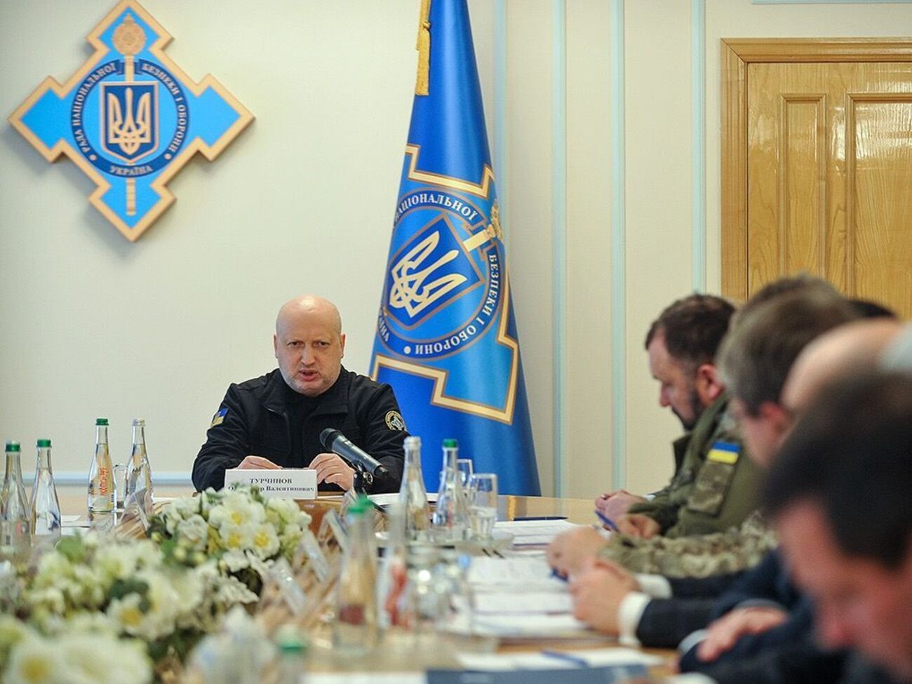 Турчинов исполнял обязанности президента Украины до избрания им Порошенко