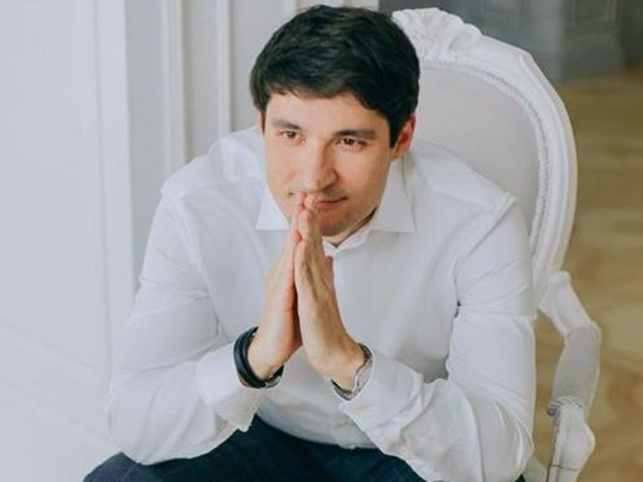 Избиратели год ждали от Вакарчука решительных, четких месседжей. Поскольку этого не было – появилось разочарование и рейтинг в 0,9%