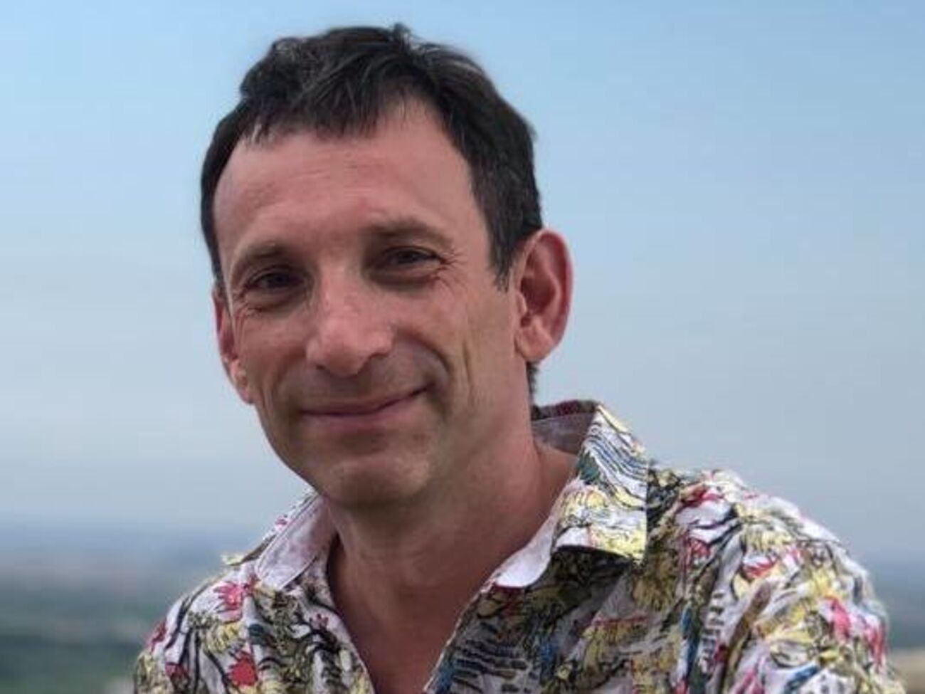 Портников: Украинскую демократию может спасти только безумная борьба олигархов