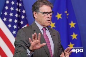 Перрі вже прилітав в Україну раніше