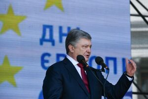 Порошенко: Твердо сподіваюся, що новий президент продовжить рух України до ЄС