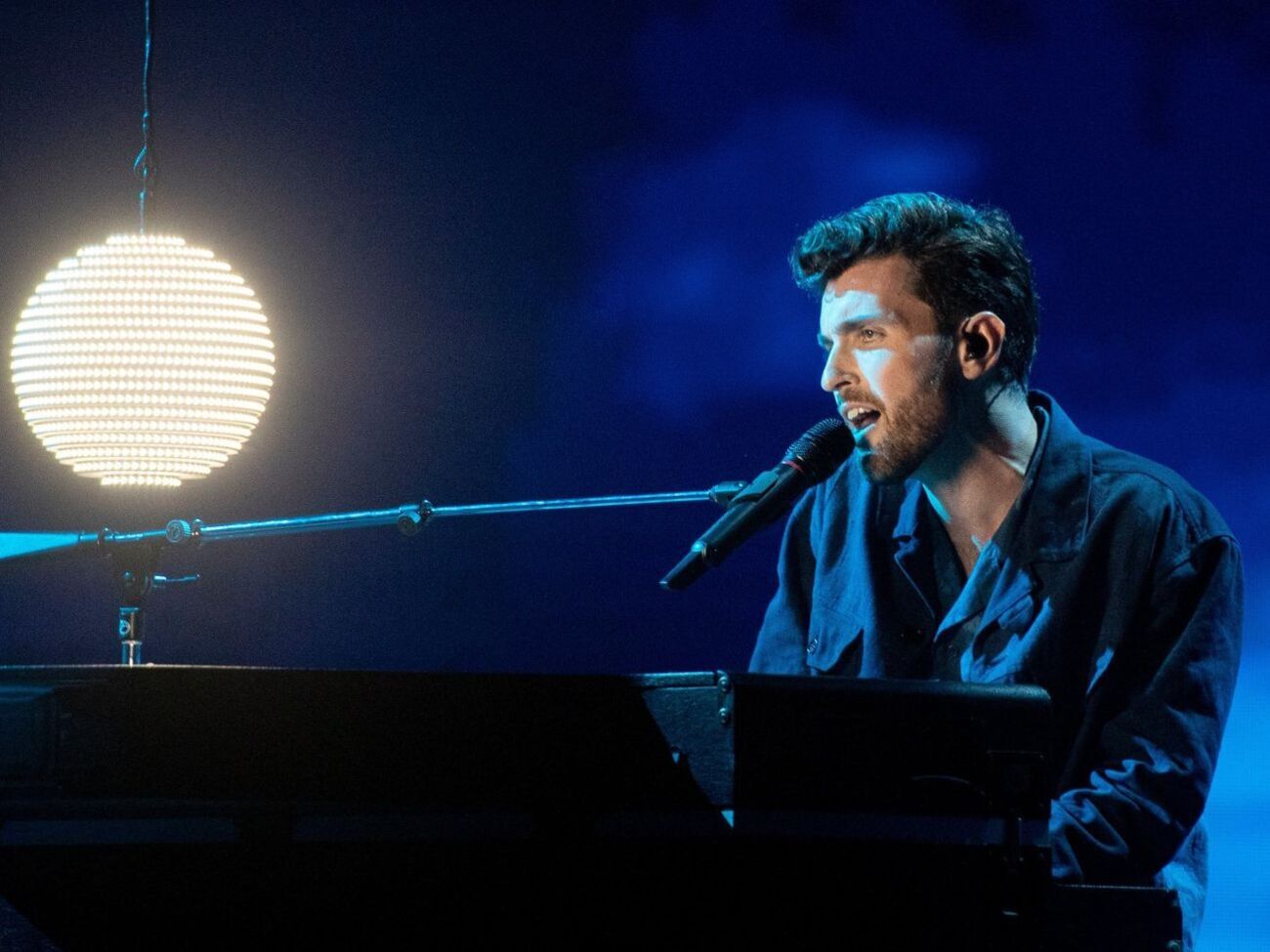 Лоуренс исполнил композицию&nbsp;Arcade