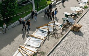 18 мая активисты повалили ограждение на месте строительства мемориала