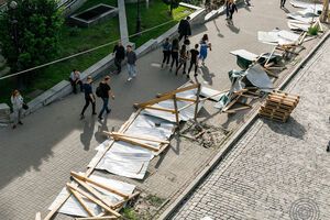 18 мая активисты повалили ограждение на месте строительства мемориала