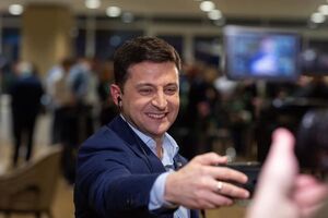 Зеленский: Запрет экспорта нефтепродуктов, открытие пунктов выдачи паспортов жителям оккупированных территорий и содержание украинцев в плену не приближает урегулирование отношений между двумя странами