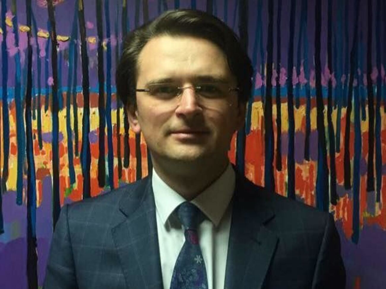 Порошенко був гарним президентом. Він був вилитою копією українського суспільства – ногами йшов у майбутнє, а руками тримався за минуле