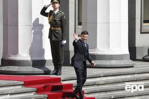 Зеленський оприлюднив свої доходи та фінансові зобов'язання