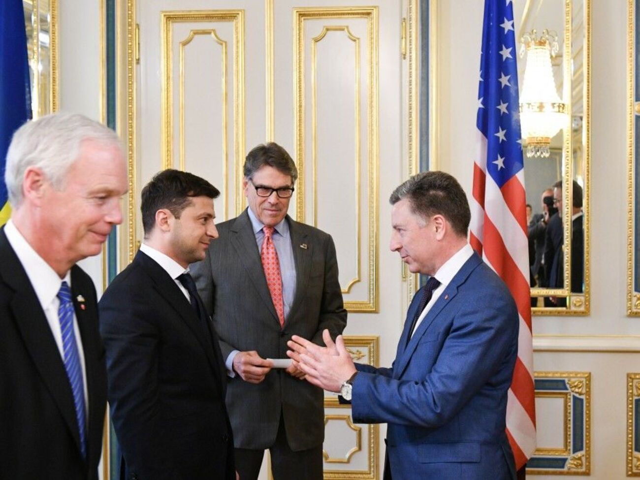 Зеленский встретился с американской делегацией