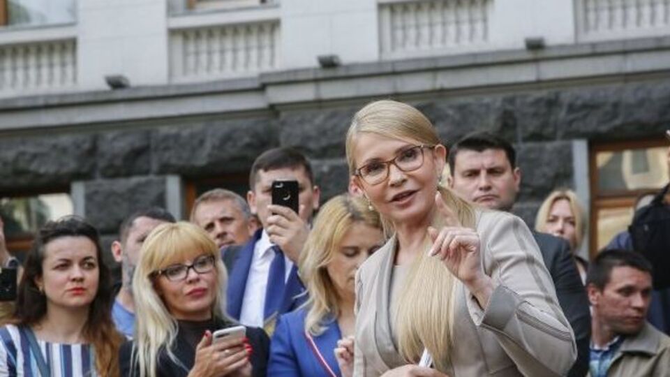 Тимошенко: Парламент не працював у легітимній правовій сфері і займався ситуативним лобізмом