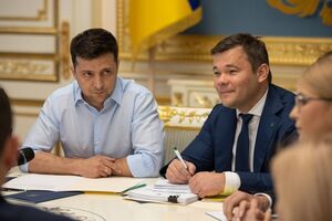 Зеленський може призначити Богдана (на фото праворуч) главою АП уже 21 травня