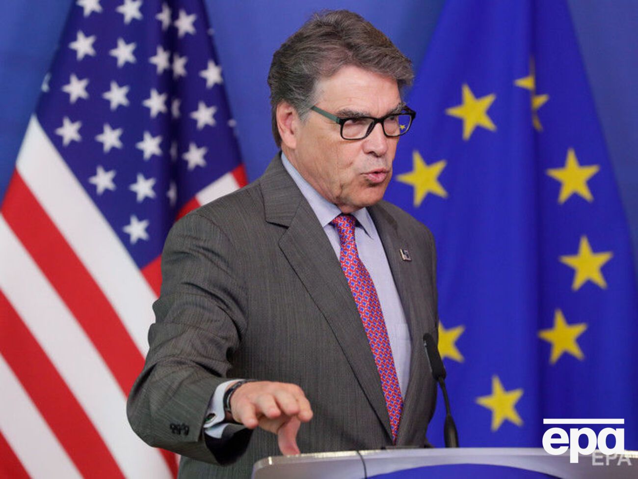 По словам Перри, законопроект об ограничениях для "Северного потока &ndash; 2" будет готов в недалеком будущем