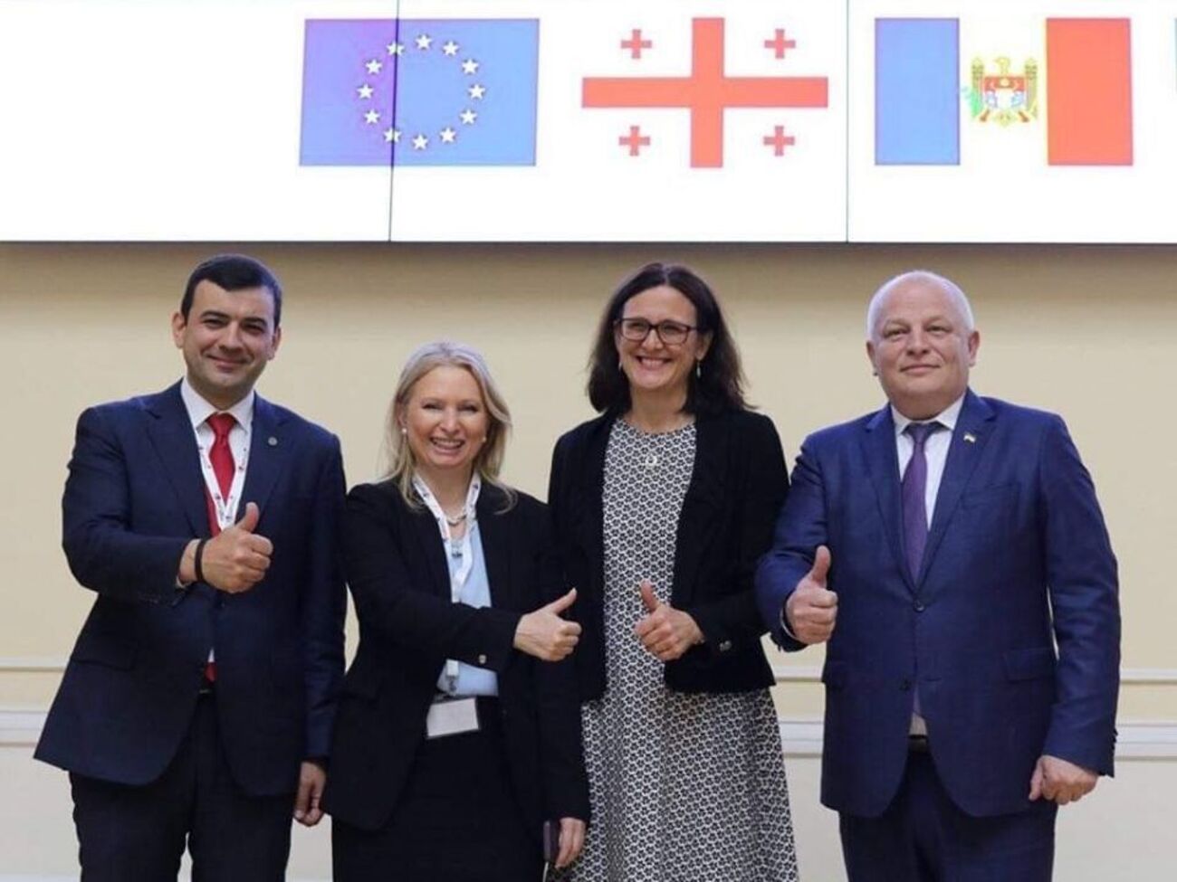 Кубив (крайний справа):&nbsp;Сегодняшнее мероприятие предполагает двусторонние и многосторонние обсуждения Соглашения об ассоциации для координации совместных усилий в направлении евроинтеграции Украины, Грузии и Молдовы