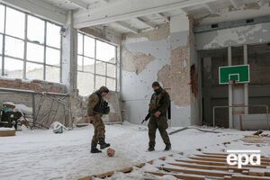 Від початку конфлікту на Донбасі понад 750 навчальних закладів з обох сторін лінії конфлікту було зруйновано або пошкоджено, повідомили в ЮНІСЕФ