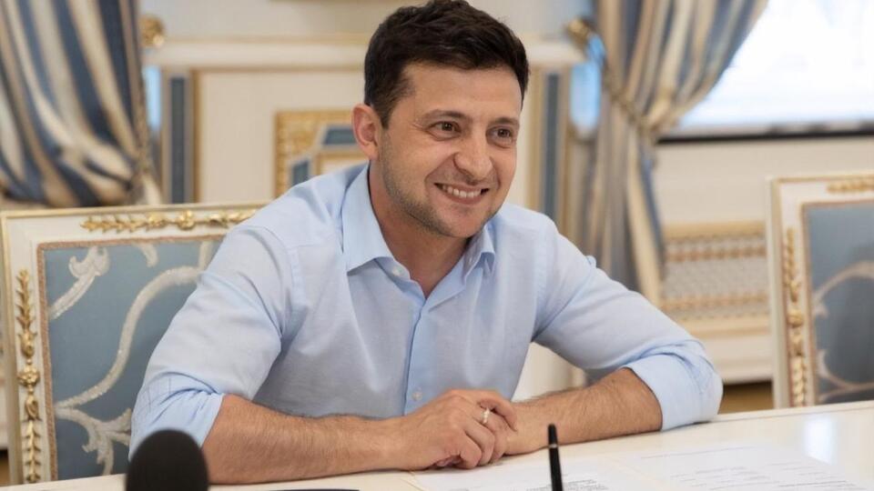 Зеленский объявил о роспуске Рады 21 мая